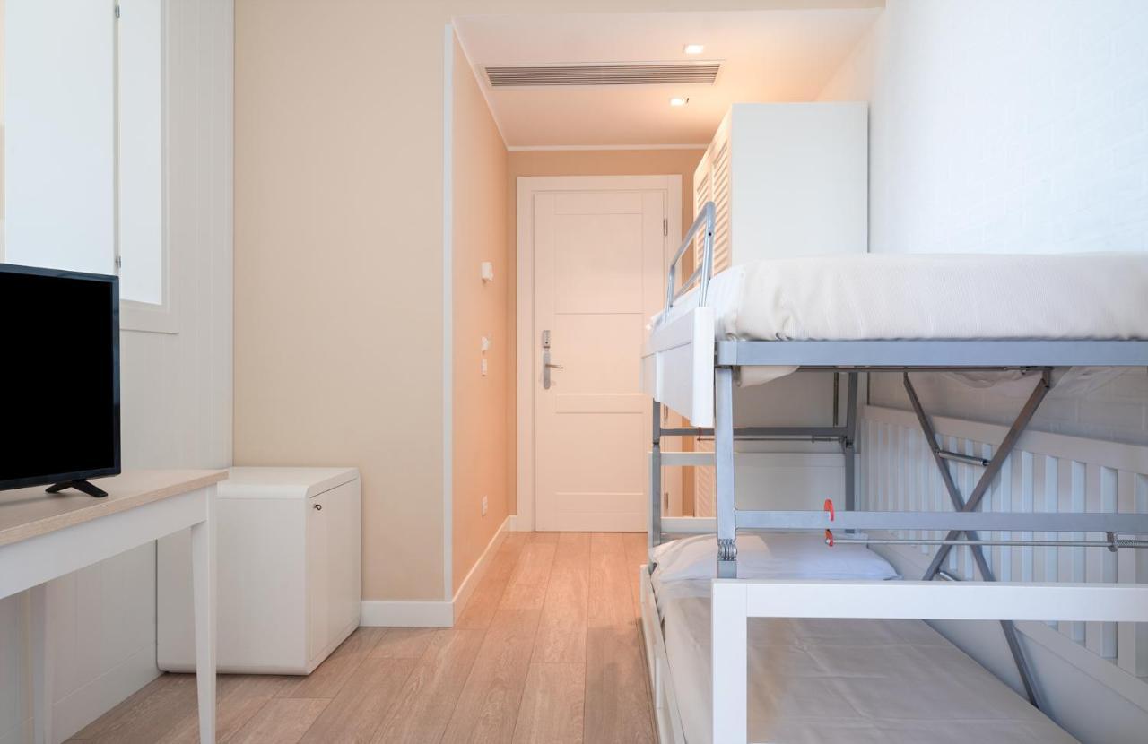 Hotel Bristol Католика Екстериор снимка