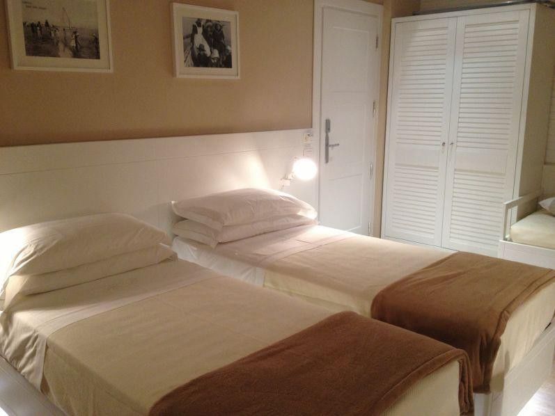 Hotel Bristol Католика Екстериор снимка